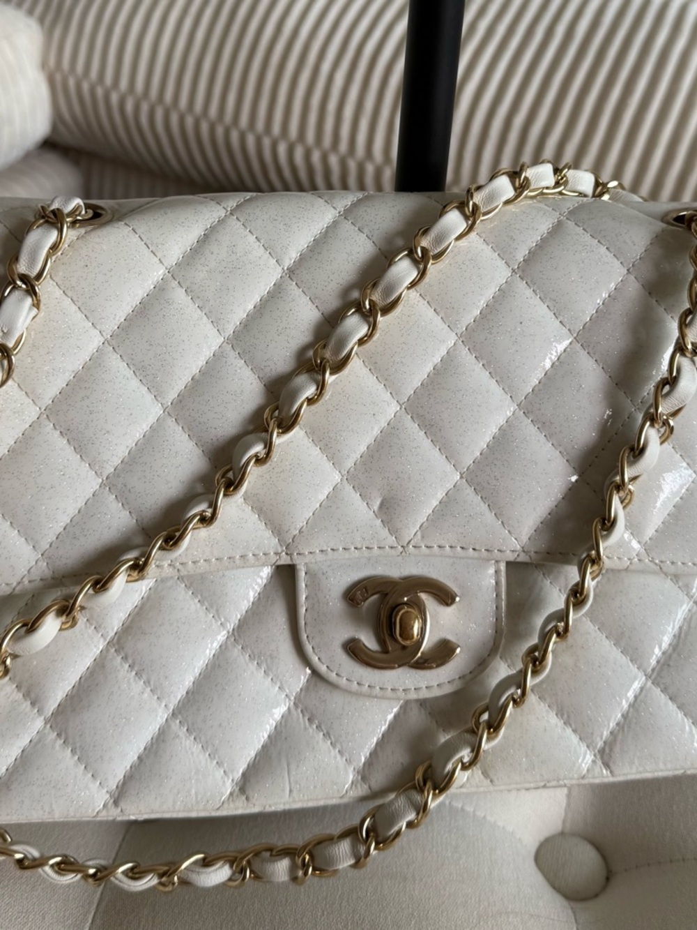 Chanel Classic Medium Double Flap Bag - Picture 4 of 6